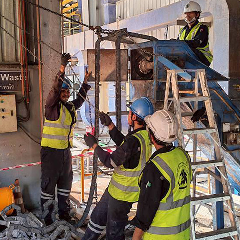 ซ่อมเครื่องจักร,ติดตั้งเครื่องจักร,ย้ายเครื่องจักร,overhaul เครื่องจักร,spare parts machine